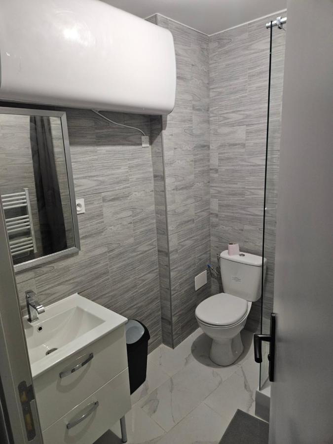 T2 Moderne, Calme Et Entierement Renove. Béziers Exterior foto